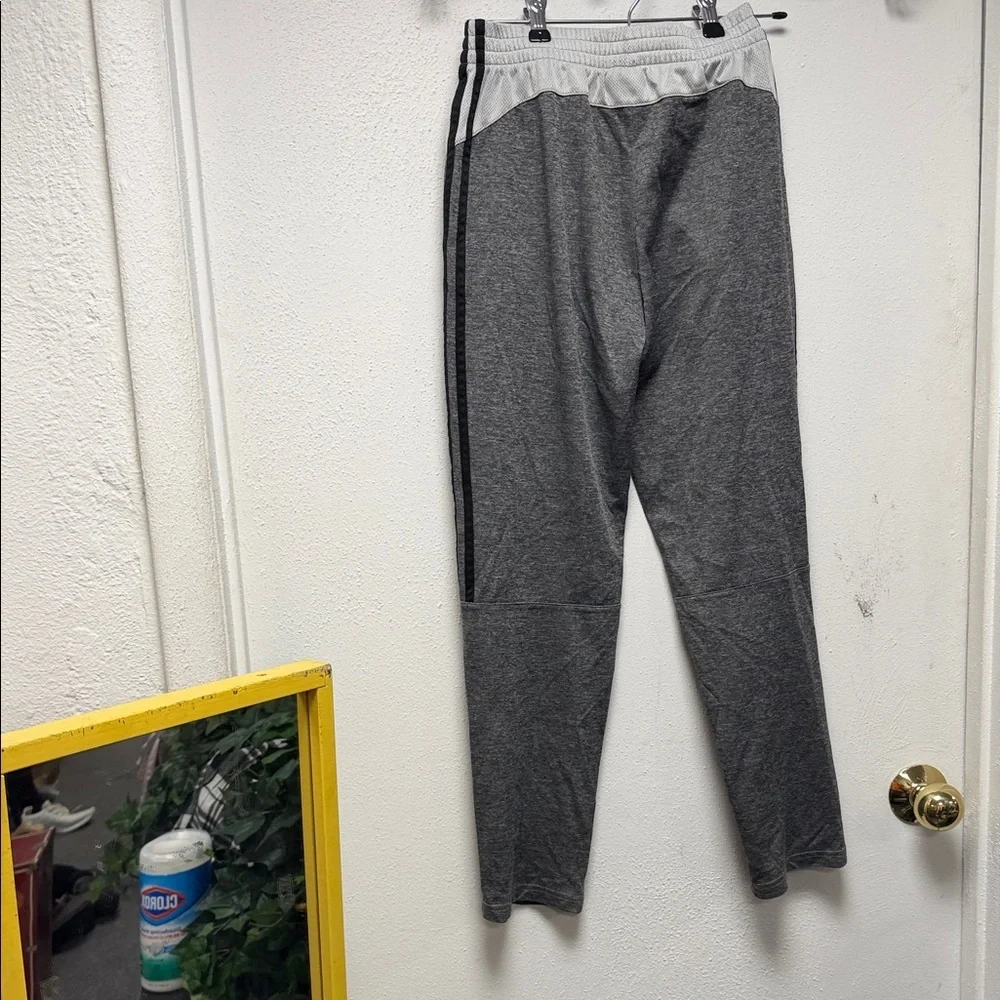 boys size large bundle of 5 bottoms